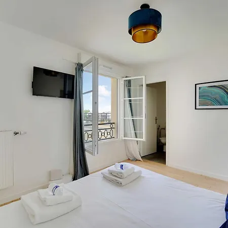 Superb 3br With Terraces - La Defense *